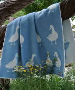 Blue Duck Wool Blanket B170032 Jj Textile Lifestyle 1