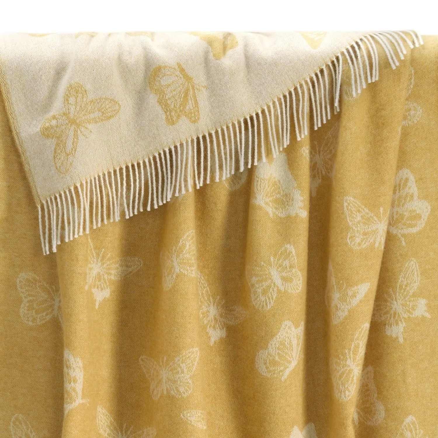 Butterfly Wool Throw Thl240010 Jj Textile Edge Butterfly Wool Throw Thl240010 Jj Textile Edge