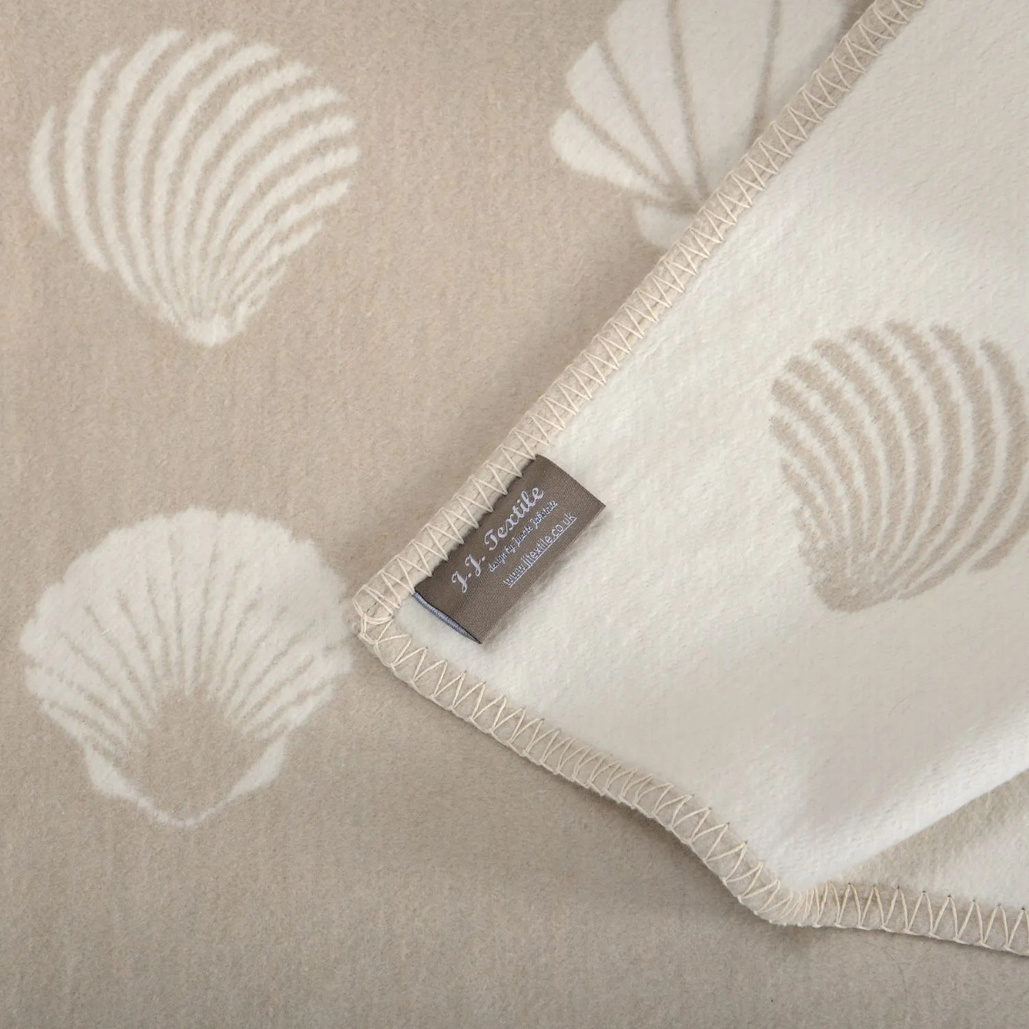 Seashells Recycled Cotton Blanket Ctb230005 Jj Textile Edge Seashells Recycled Cotton Blanket Ctb230005 Jj Textile Edge