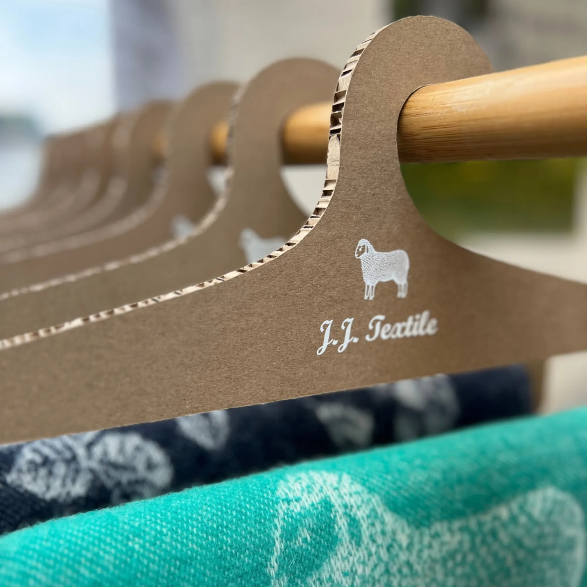J.j. Textile Cardboard Hangers Close 2 J.j. Textile Cardboard Hangers Close 2